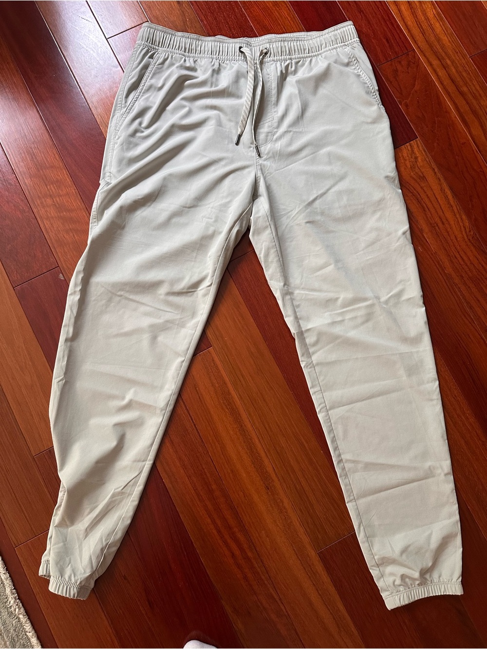 Vuori Lightweight Pants